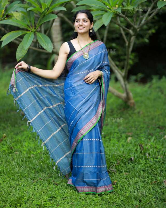 Diya - दिया ( Narayanpet cotton sarees ) Diya - दिया ( Narayanpet cotton sarees )
