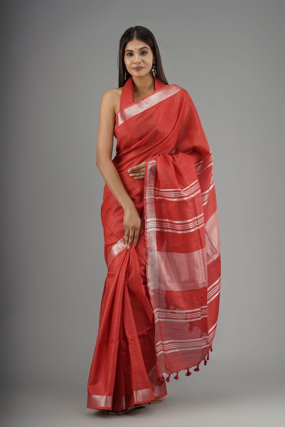 Meenakshi - मीनाक्षी ( Linen cotton sarees ) Meenakshi - मीनाक्षी ( Linen cotton sarees )
