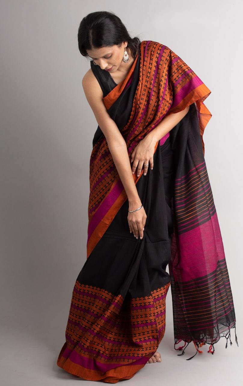 Siyana - सियाना ( Khadi cotton sarees ) Siyana - सियाना ( Khadi cotton sarees )