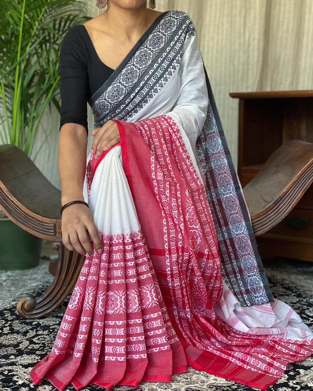 Hrisha - हृषा ( Khadi cotton sarees ) Hrisha - हृषा ( Khadi cotton sarees )