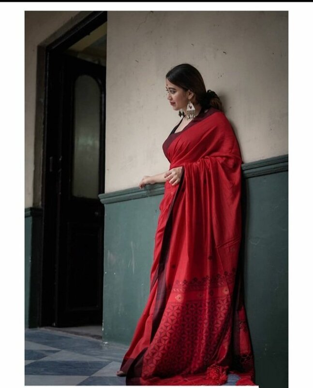 Reya - రేయా ( Handloom Khadi cotton sarees ) Reya - రేయా ( Handloom Khadi cotton sarees )