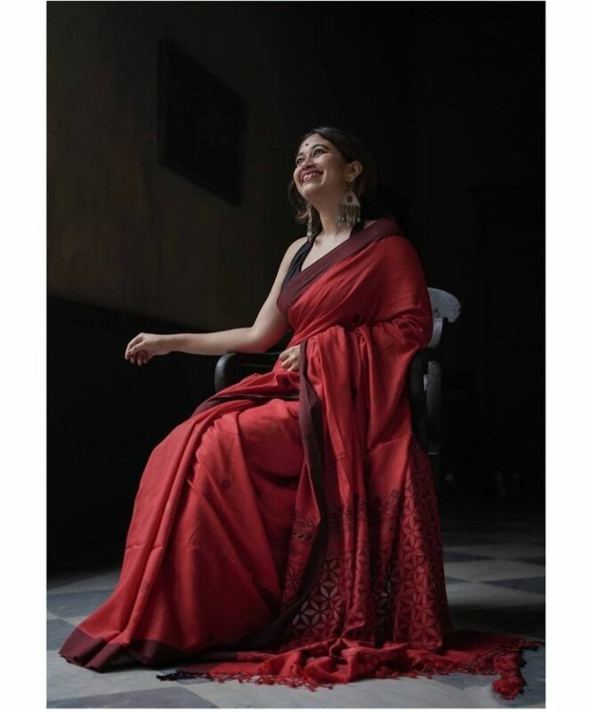 Reya - రేయా ( Handloom Khadi cotton sarees ) Reya - రేయా ( Handloom Khadi cotton sarees )