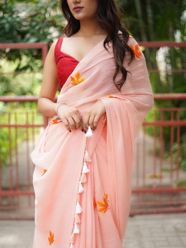 Vennila - வெண்ணிலா ( Mul cotton sarees ) Vennila - வெண்ணிலா ( Mul cotton sarees )