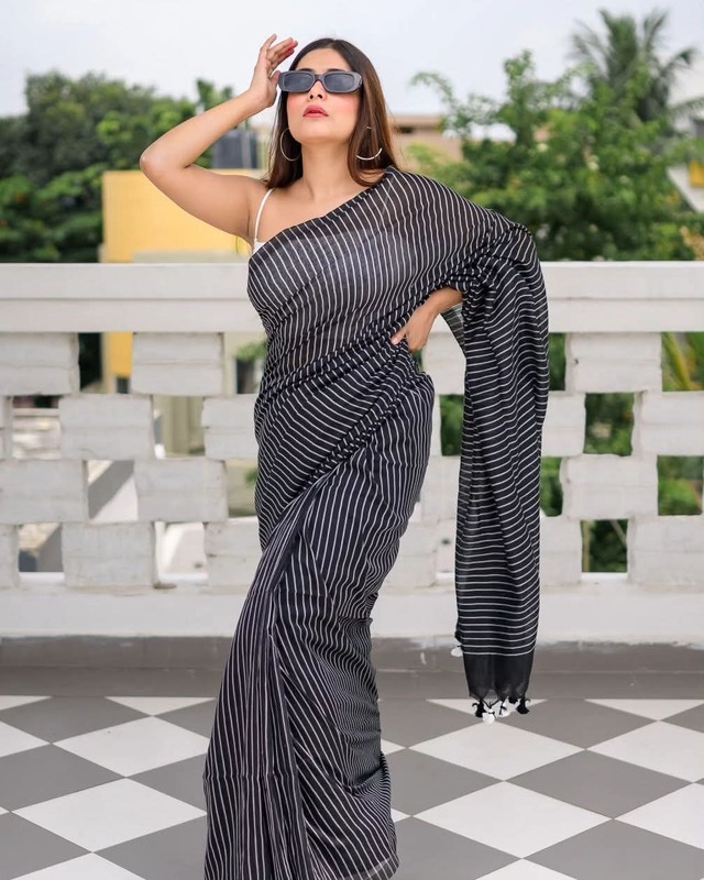 Mohini - मोहिनी ( Khadi cotton sarees )