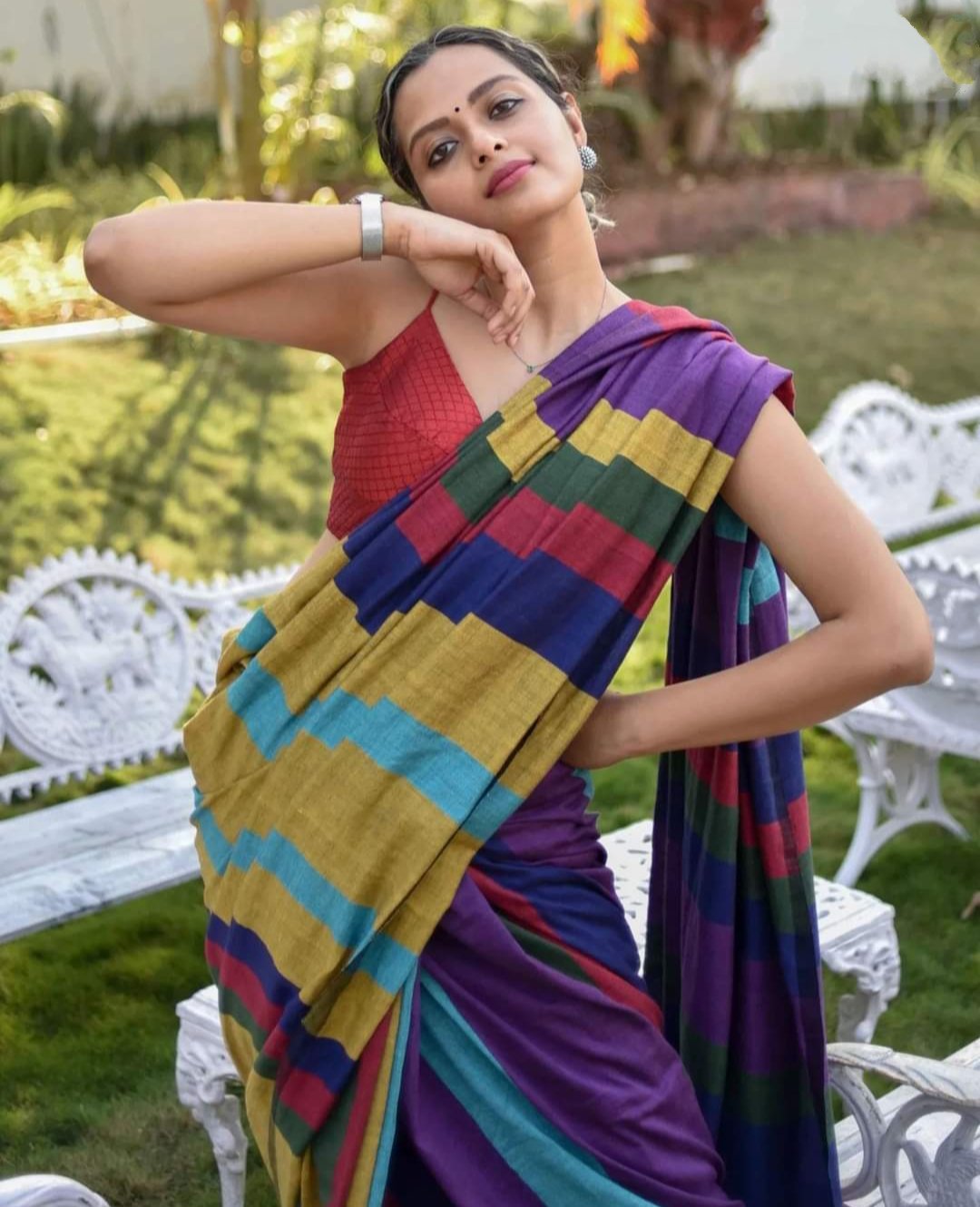 Zivanya - ज़िवन्या ( Khadi cotton sarees ) Zivanya - ज़िवन्या ( Khadi cotton sarees )