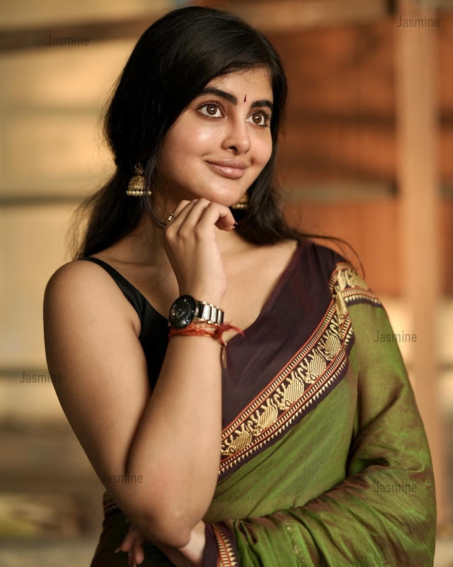 Rithya - రిత్య ( Authentic Narayanpet cotton sarees - Handloom ) Rithya - రిత్య ( Authentic Narayanpet cotton sarees - Handloom )