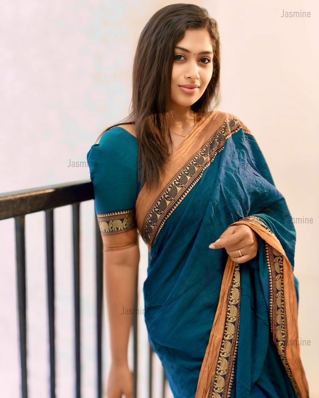 Ciana ( Authentic Narayanpet cotton sarees - Handloom ) Ciana ( Authentic Narayanpet cotton sarees - Handloom )