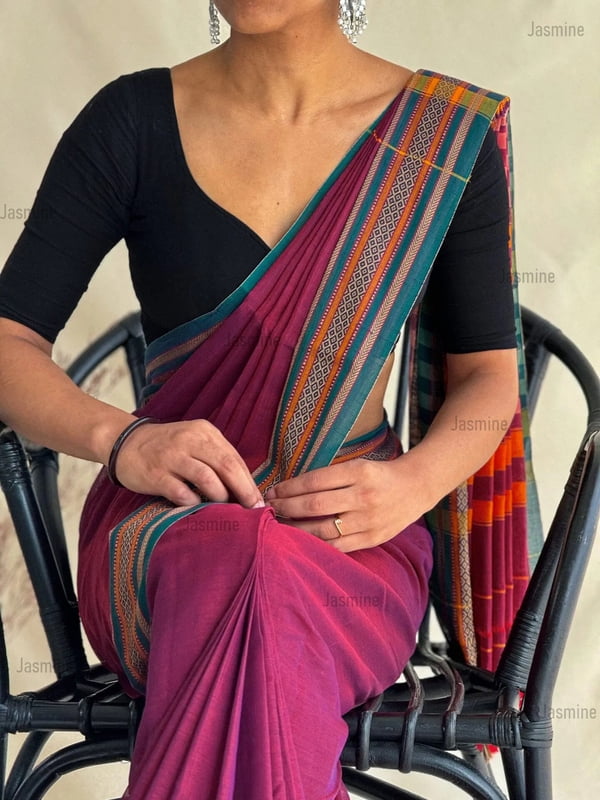 Lakshmi - लक्ष्मी ( Authentic Narayanpet Handloom ) Lakshmi - लक्ष्मी ( Authentic Narayanpet Handloom )