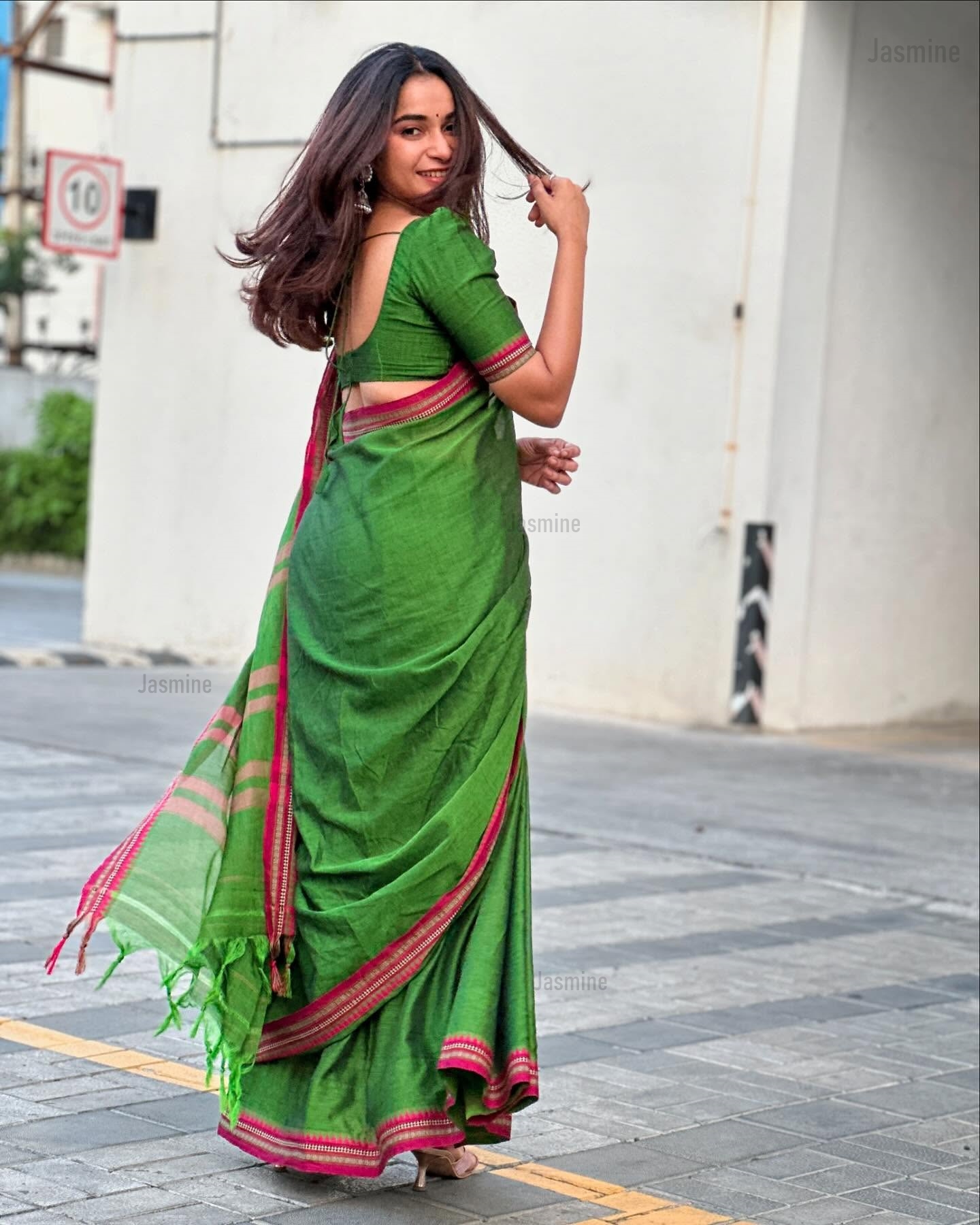 Jeyashree - ஜெயஸ்ரீ ( Premium Soft cotton ) Jeyashree - ஜெயஸ்ரீ ( Premium Soft cotton )