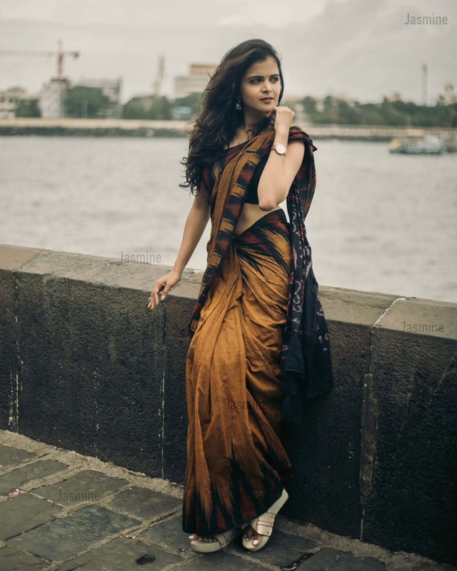 Dharani - ధరణి ( Pure Soft cotton sarees ) Dharani - ధరణి ( Pure Soft cotton sarees )