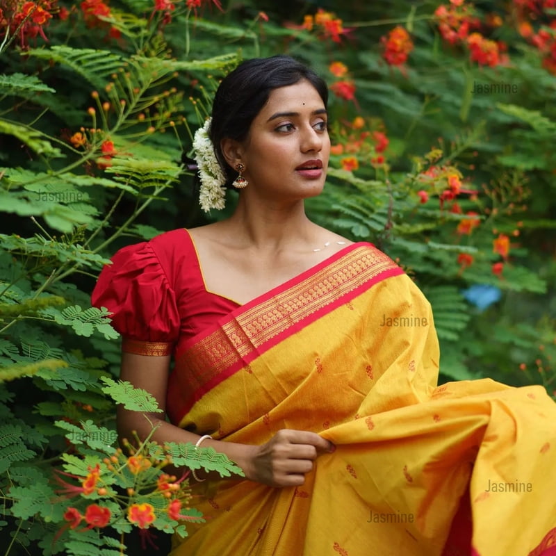 Ishwariya - ఈశ్వరియా ( Cotton silk sarees ) Ishwariya - ఈశ్వరియా ( Cotton silk sarees )