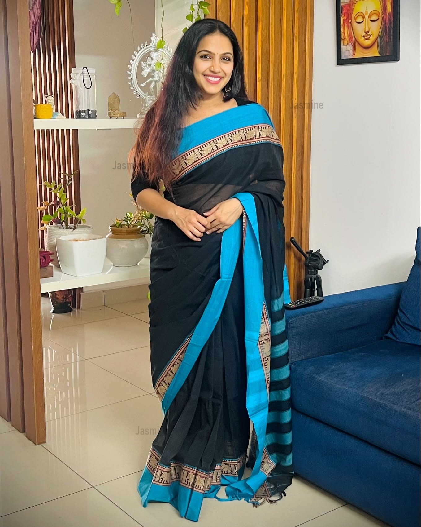 Mayil - മയില് ( Authentic Narayanpet Handloom ) Mayil - മയില് ( Authentic Narayanpet Handloom )