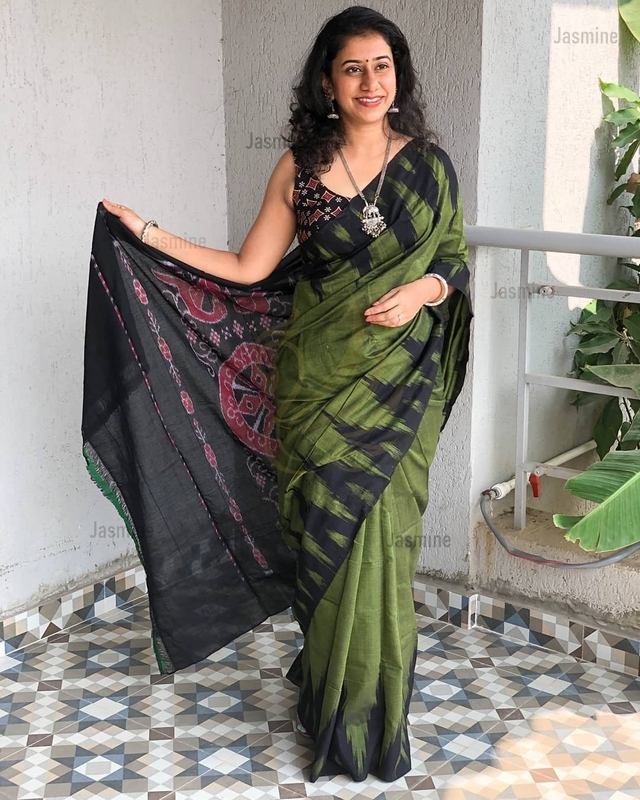 Tarini - तारिणी ( Pure Soft cotton sarees ) Tarini - तारिणी ( Pure Soft cotton sarees )