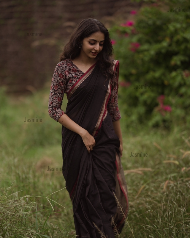 Banani - বনানী ( Premium Soft Cotton ) Banani - বনানী ( Premium Soft Cotton )