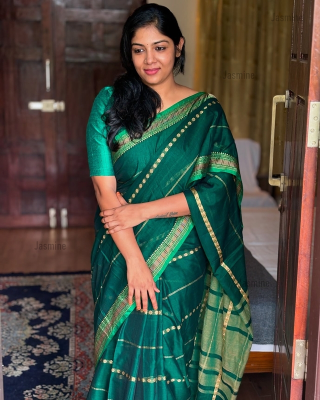 Thanyavi - தந்யாவி ( Authentic Narayanpet cotton sarees ) Thanyavi - தந்யாவி ( Authentic Narayanpet cotton sarees )