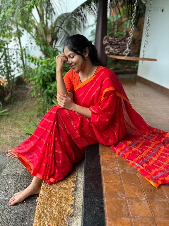 Malini - மாலினி ( Authentic Narayanpet cotton sarees ) Malini - மாலினி ( Authentic Narayanpet cotton sarees )