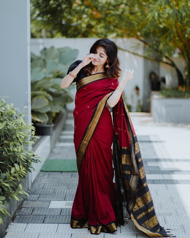 Nyra - न्यरा ( Cotton silk sarees ) Nyra - न्यरा ( Cotton silk sarees )