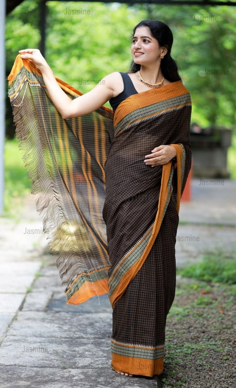 Himani - హిమాని( Authentic Narayanpet Handloom ) Himani - హిమాని( Authentic Narayanpet Handloom )