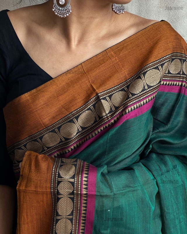 Swarnali - স্বর্ণালী ( Narayanpet cotton sarees ) Swarnali - স্বর্ণালী ( Narayanpet cotton sarees )