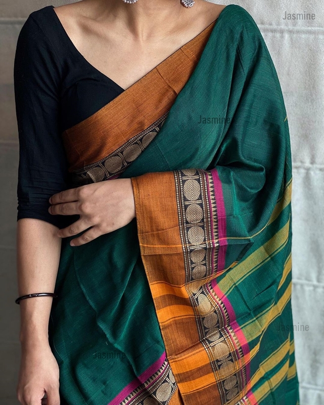 Swarnali - স্বর্ণালী ( Narayanpet cotton sarees ) Swarnali - স্বর্ণালী ( Narayanpet cotton sarees )