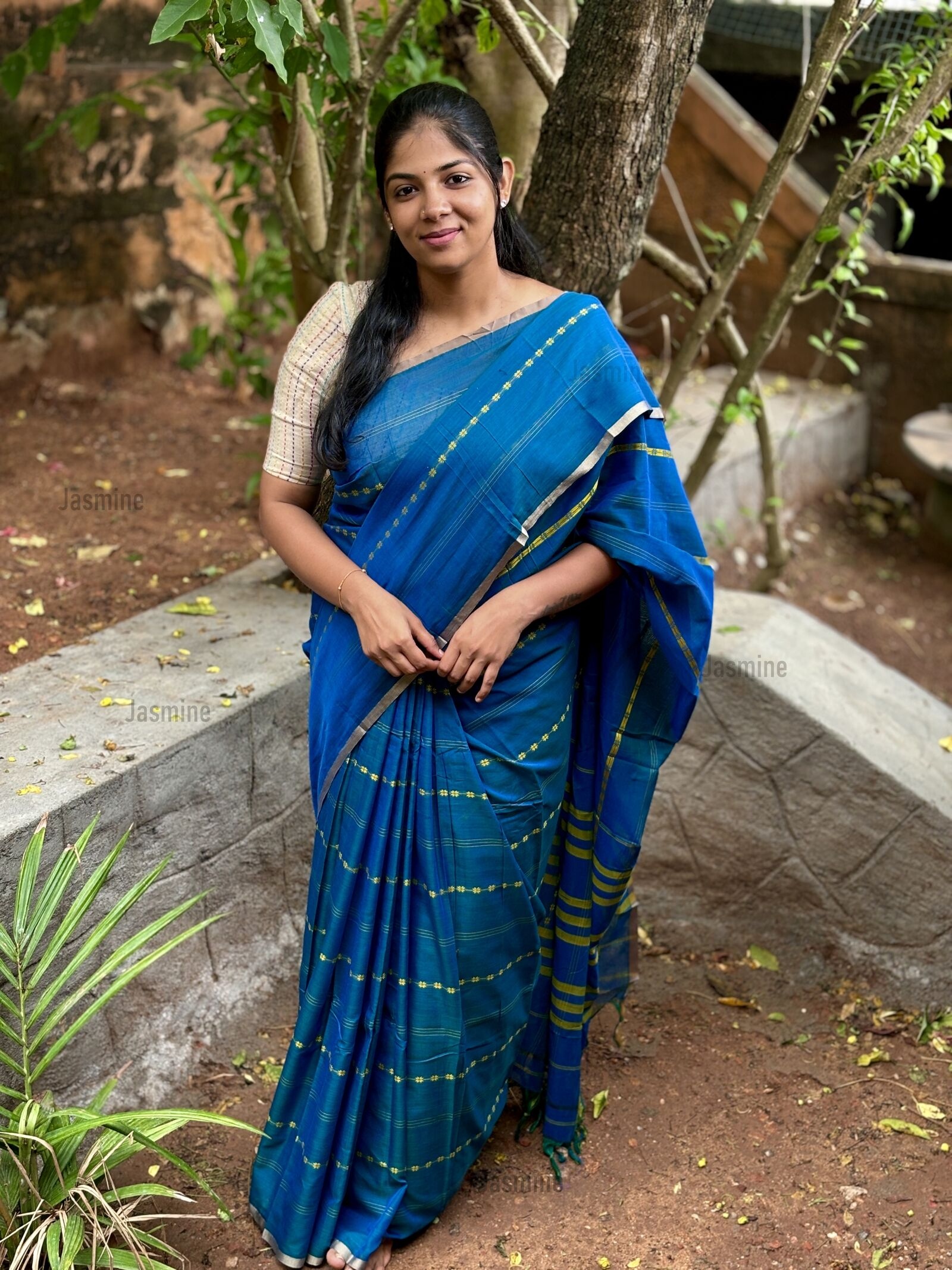 Dianya - डायन्या ( Authentic Narayanpet cotton sarees ) Dianya - डायन्या ( Authentic Narayanpet cotton sarees )