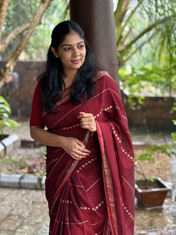 Thanyavi - தந்யாவி ( Authentic Narayanpet cotton sarees ) Thanyavi - தந்யாவி ( Authentic Narayanpet cotton sarees )