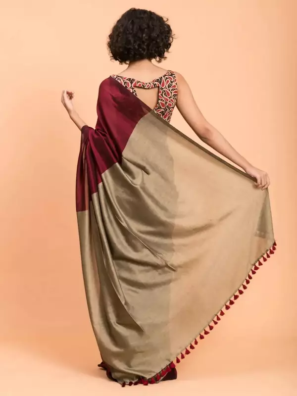 Harita - हरिता ( Khadi cotton sarees )