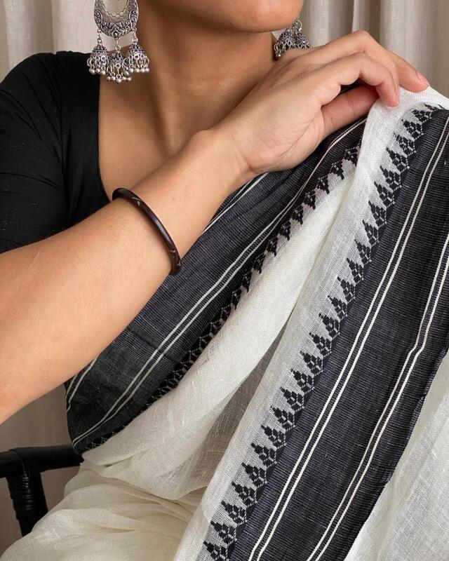 Pahal ( Khadi cotton sarees ) Pahal ( Khadi cotton sarees )
