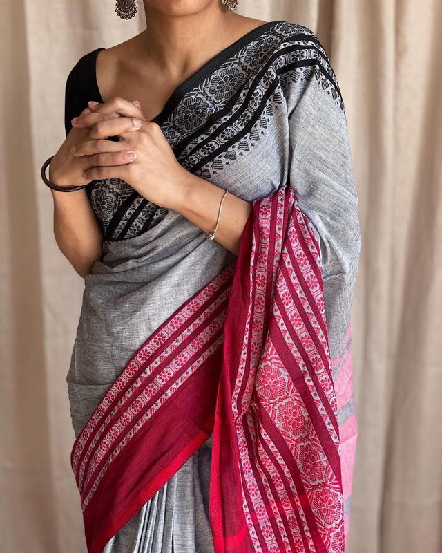 Zoya ( Khadi cotton sarees ) Zoya ( Khadi cotton sarees )
