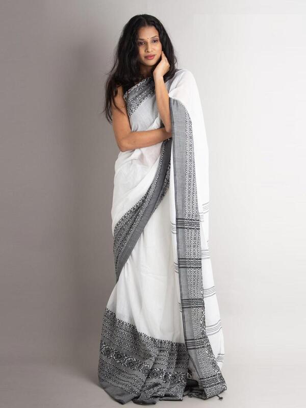 Triya ( Khadi cotton sarees ) Triya ( Khadi cotton sarees )