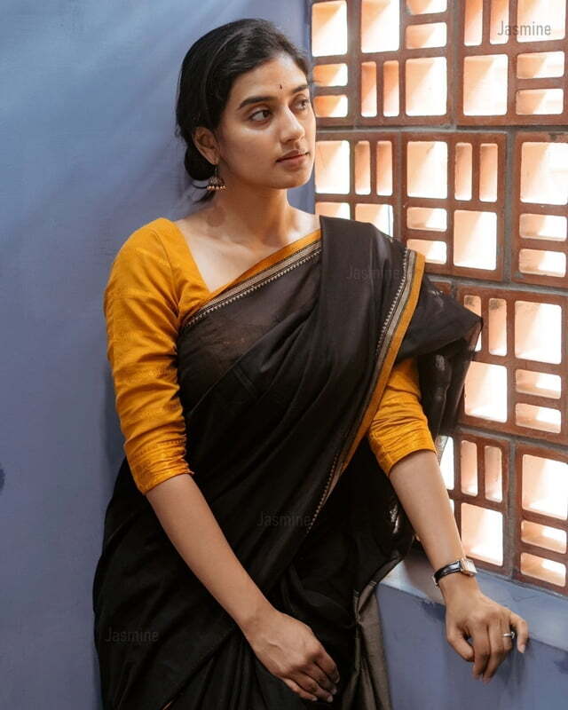 Banani - বনানী ( Premium Soft Cotton ) Banani - বনানী ( Premium Soft Cotton )