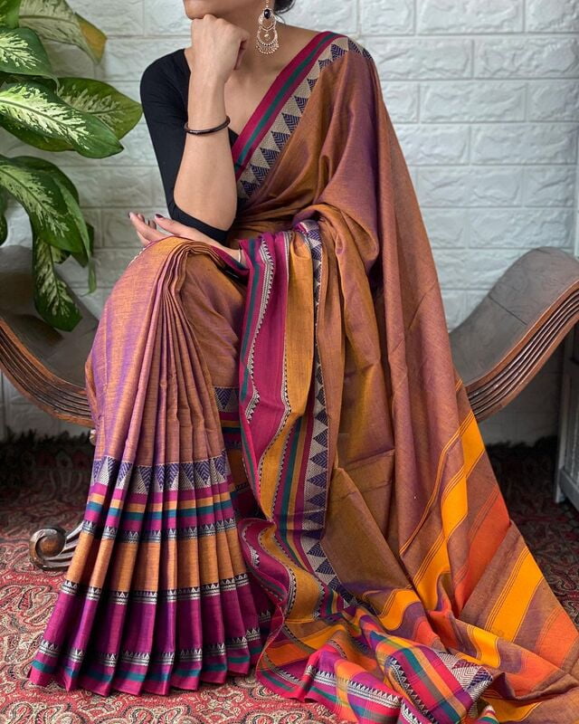 Threads of Tradition: Narayanpet Cotton Sarees Threads of Tradition: Narayanpet Cotton Sarees