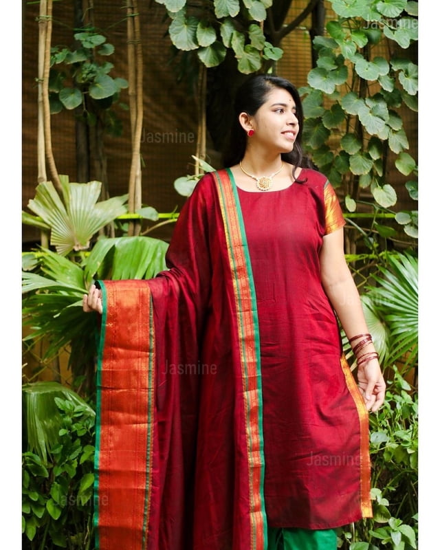 Maroon Salwar Material ( Pure Narayanpet Handloom ) Maroon Salwar Material ( Pure Narayanpet Handloom )