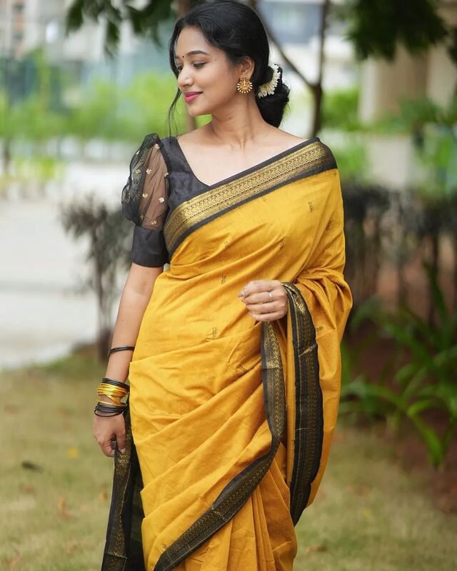 Taruni - తరుణి ( Cotton silk sarees ) Taruni - తరుణి ( Cotton silk sarees )